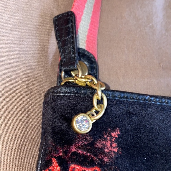 Juicy Couture Crossbody - Picture 3 of 14